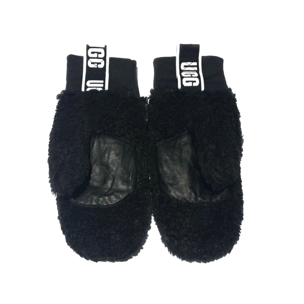 UGG Black Faux Shearling Mittens NWT